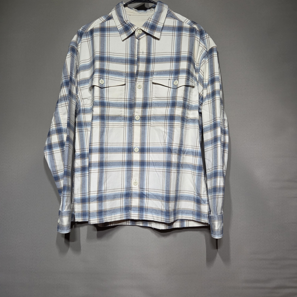 American Eagle Outfitters White & Light Blue Plaid Button-Down Shirt